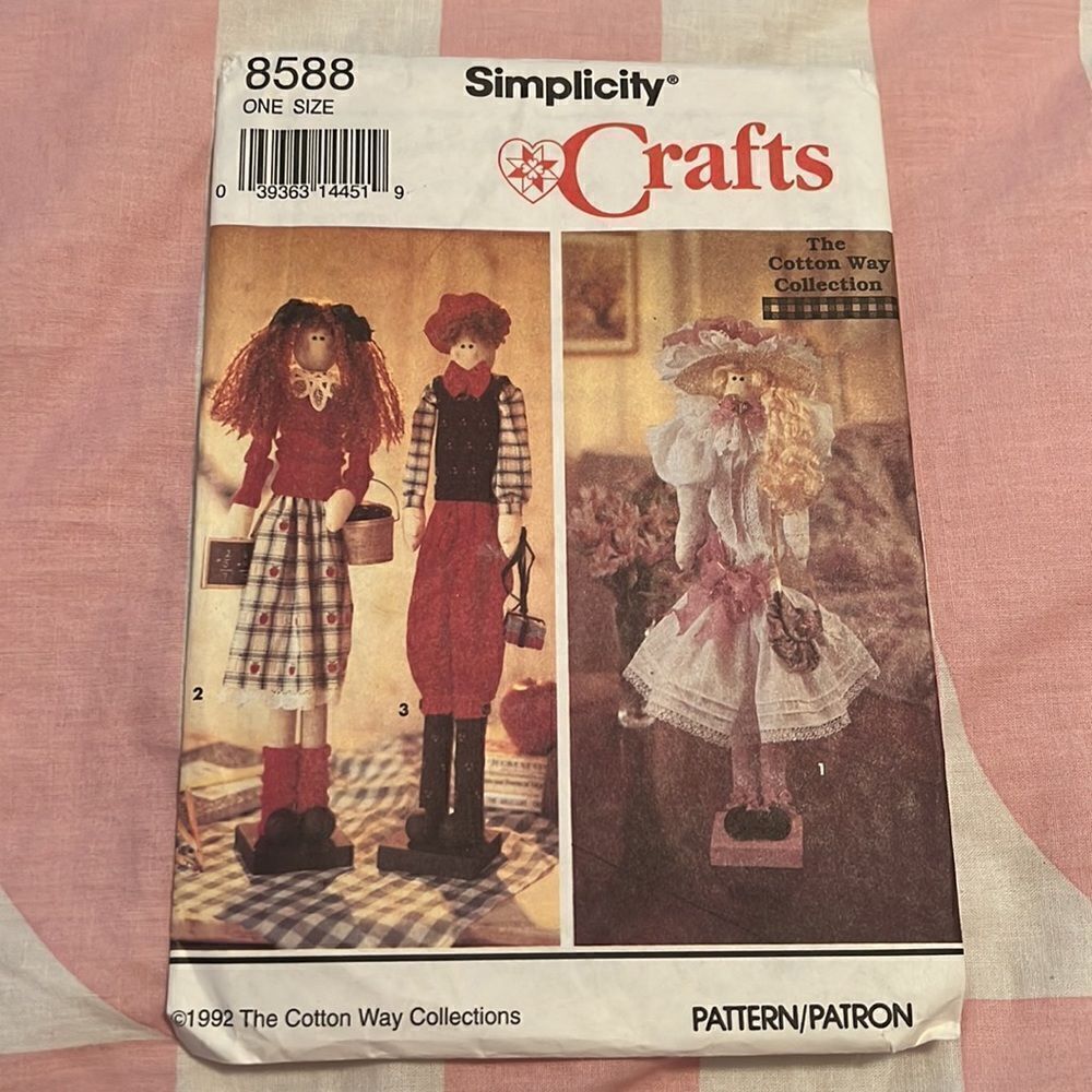 Simplicity Patterns set of 2 - Picture 4 of 5